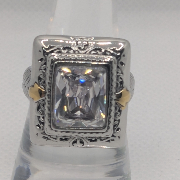 CZ DIAMOND RING - Picture 1 of 10